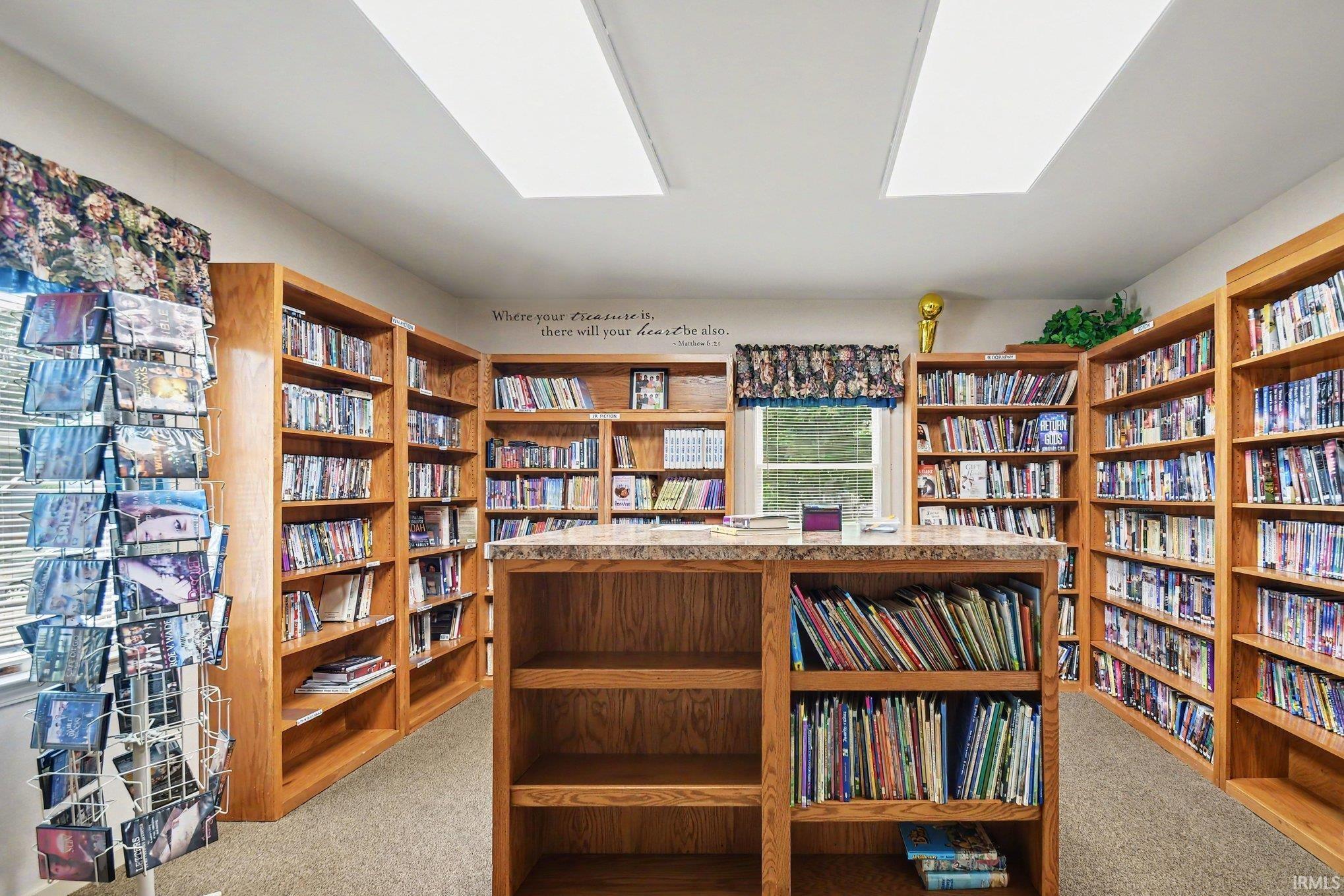 206 Mill Street Middlebury IN 46540