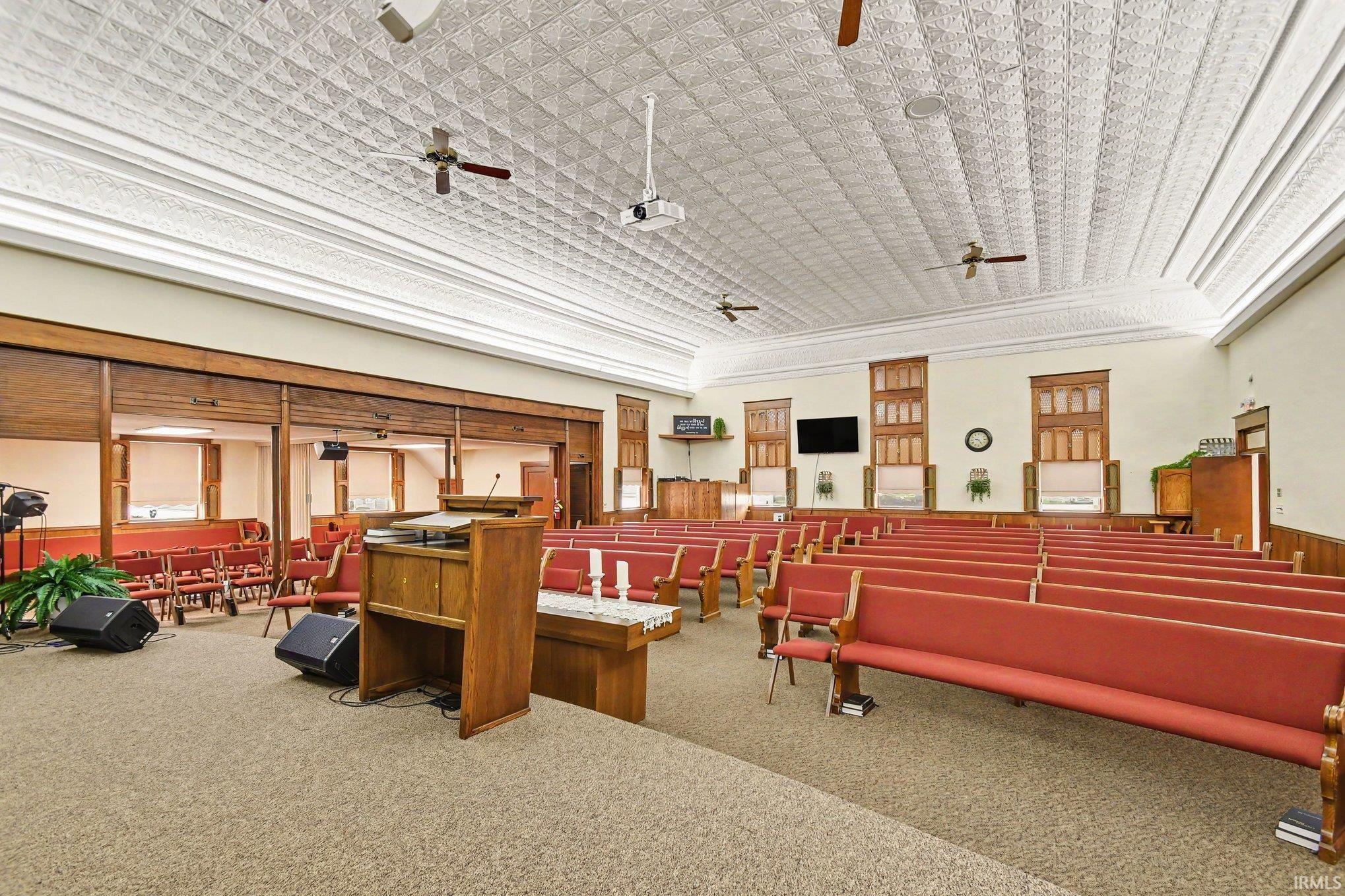 206 Mill Street Middlebury IN 46540