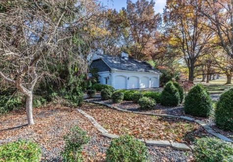 7700 Henze Road Evansville IN 47720