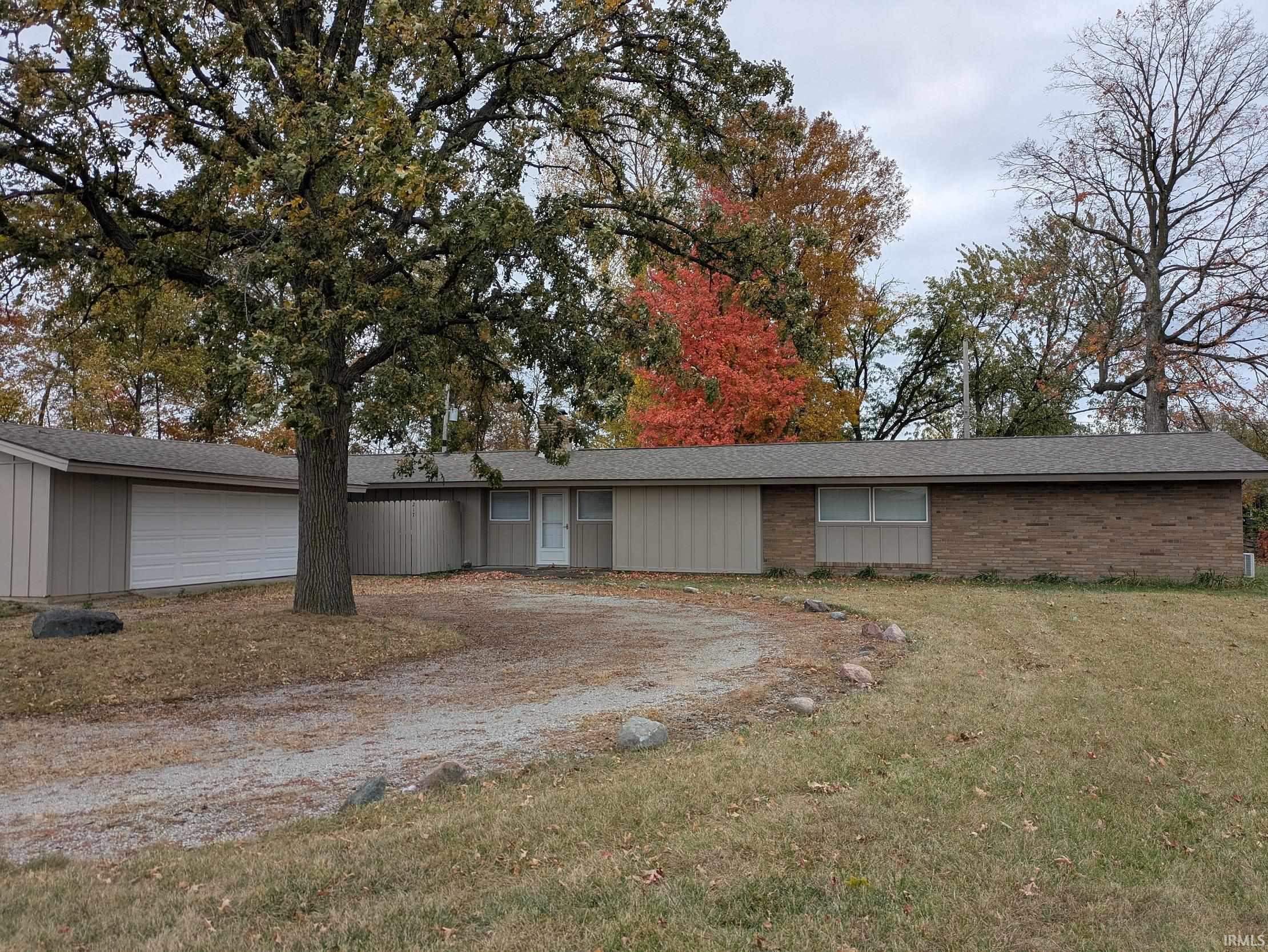217 W Washington Center Road Fort Wayne IN 46825
