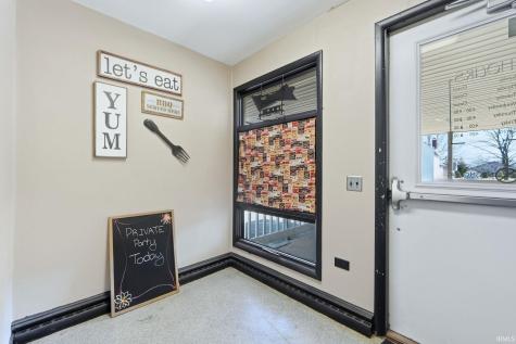 202 W Whitley Street Churubusco IN 46723