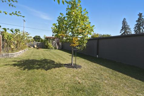 111 W Hazel Street Albion IN 46701