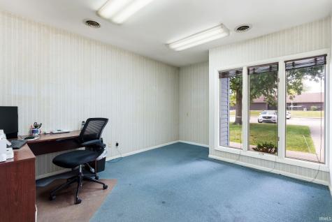 3524 Stellhorn Road Fort Wayne IN 46815