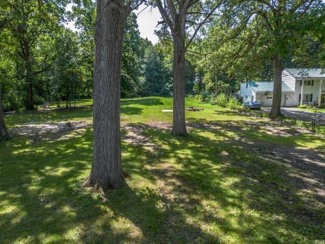2605 W Dupont Road Fort Wayne IN 46818