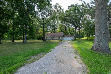 2605 W Dupont Road Fort Wayne IN 46818