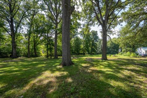 2605 W Dupont Road Fort Wayne IN 46818
