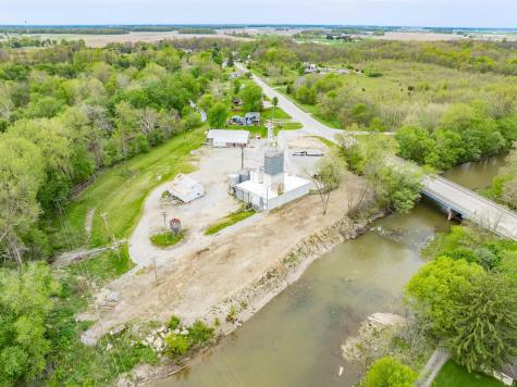 10199 S Wayne Road Warren IN 46792