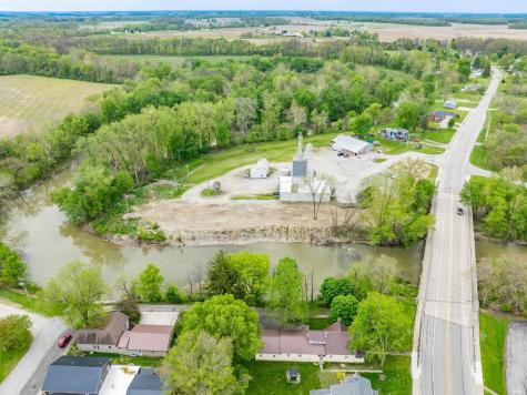 10199 S Wayne Road Warren IN 46792