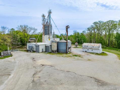 10199 S Wayne Road Warren IN 46792