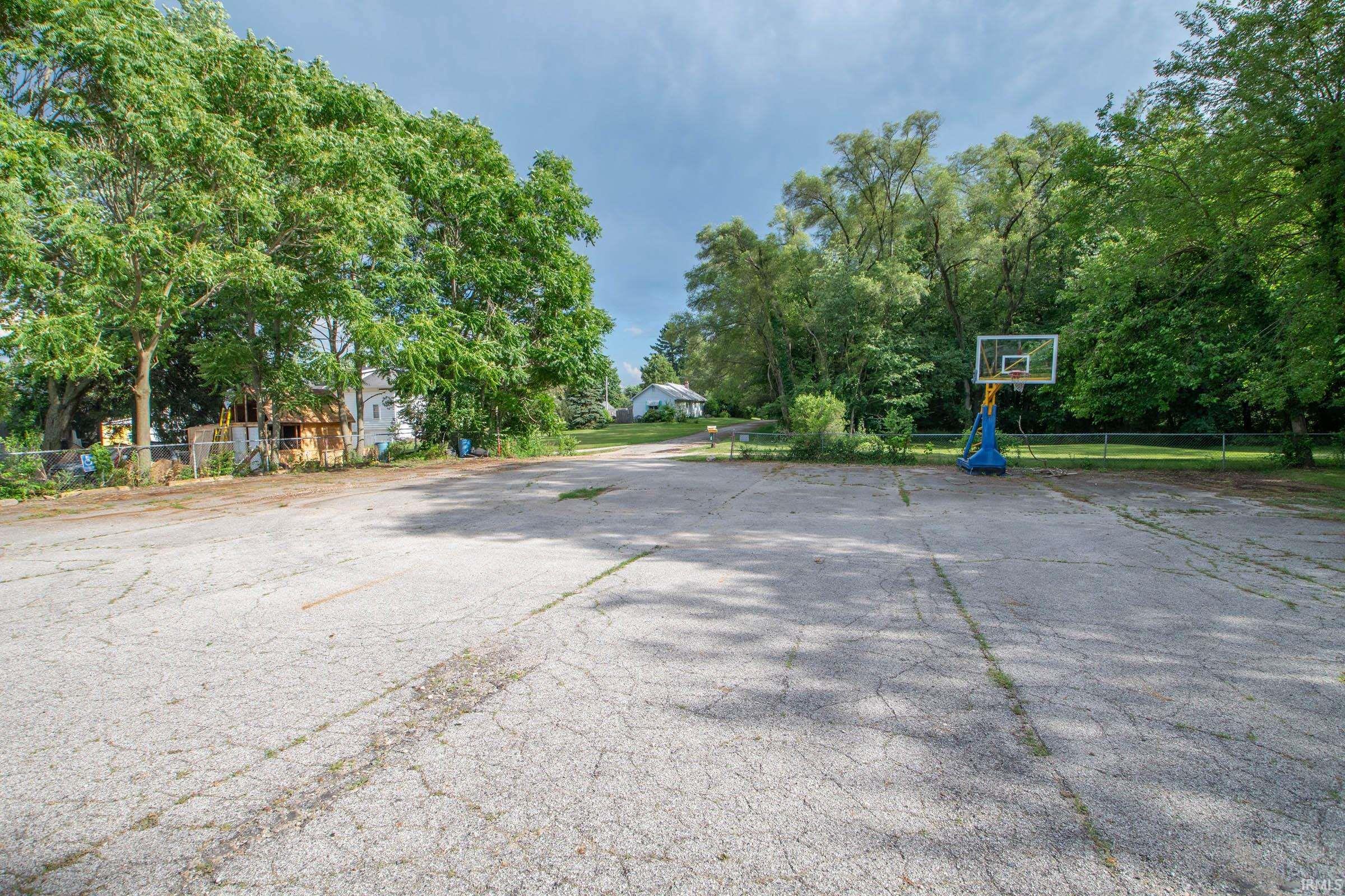 24172 State Road 2 Highway South Bend IN 46619