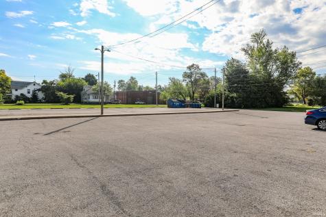 1915 S Calhoun Street Fort Wayne IN 46802