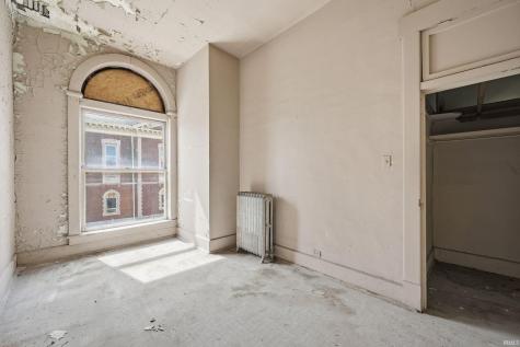 1214 Broad Street New Castle IN 47362
