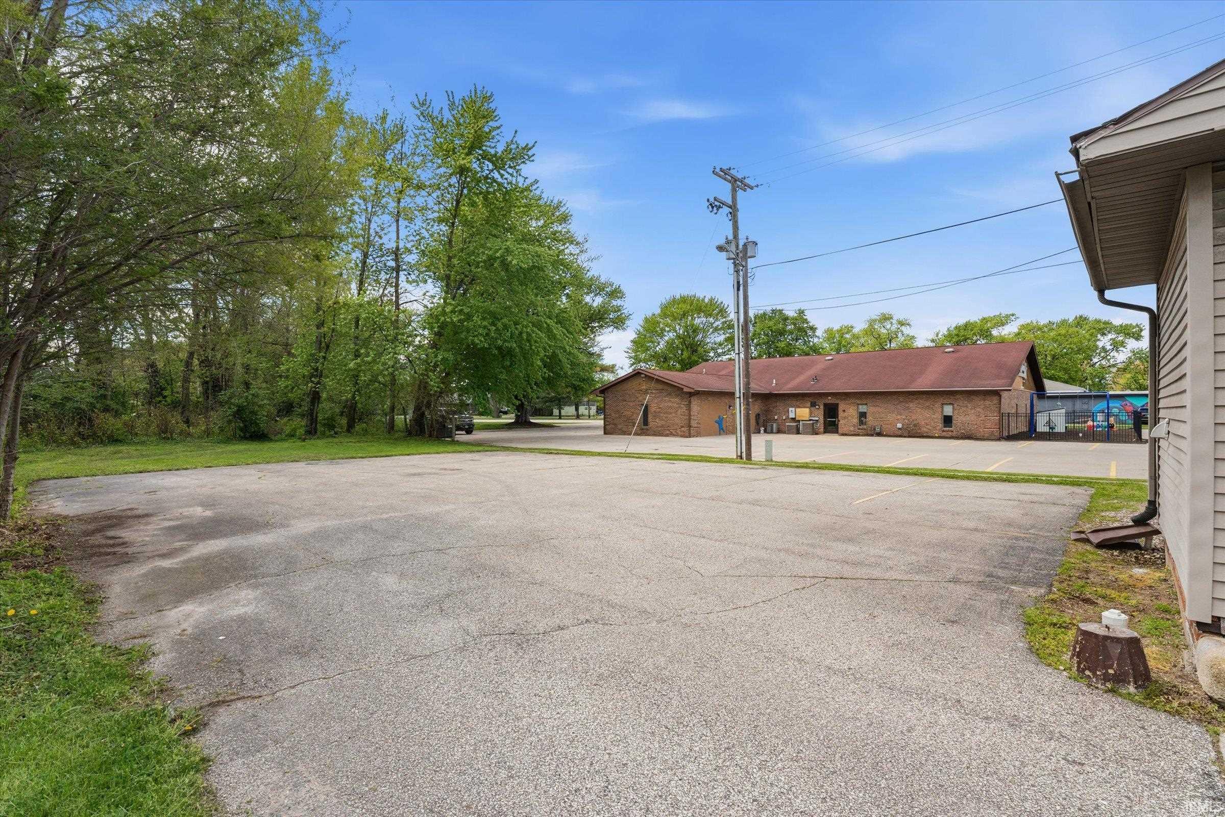 23408 Us Highway 33 Highway Elkhart IN 46517