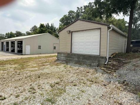 119 W Indiana Avenue Eaton IN 47338