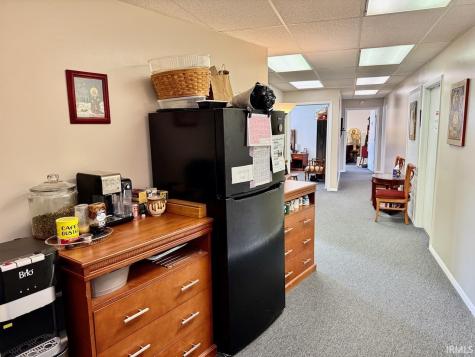 4023 N Rosewood Avenue Muncie IN 47304