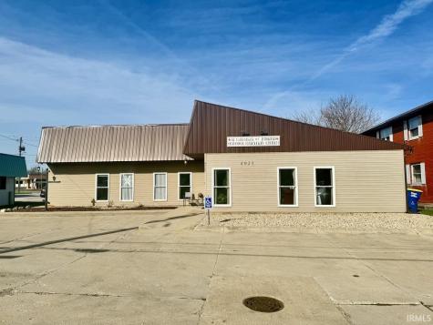 4023 N Rosewood Avenue Muncie IN 47304