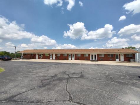 5634 W Jefferson Boulevard Fort Wayne IN 46804