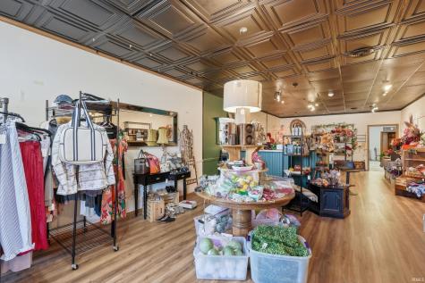 104 W Main Street Albion IN 46701