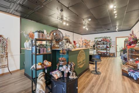 104 W Main Street Albion IN 46701