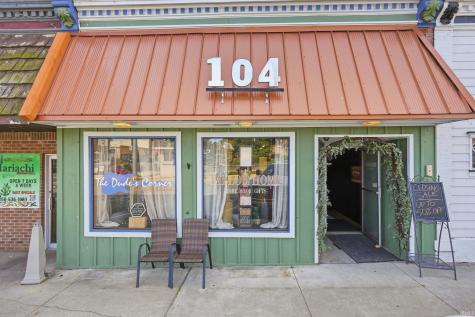104 W Main Street Albion IN 46701