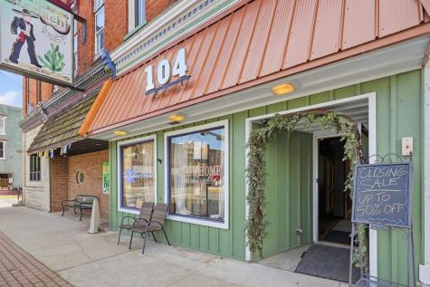 104 W Main Street Albion IN 46701