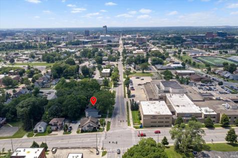 1028 & 1022 E Colfax Avenue South Bend IN 46617