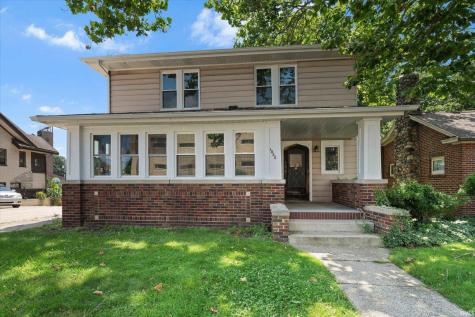 1028 & 1022 E Colfax Avenue South Bend IN 46617