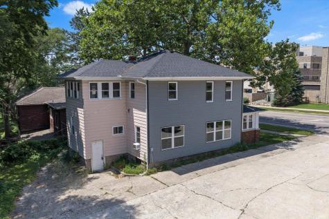 1028 & 1022 E Colfax Avenue South Bend IN 46617