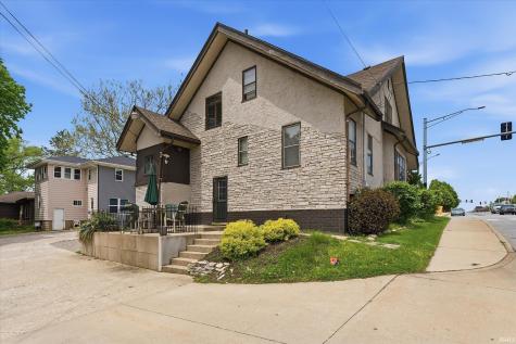 1028 & 1022 E Colfax Avenue South Bend IN 46617
