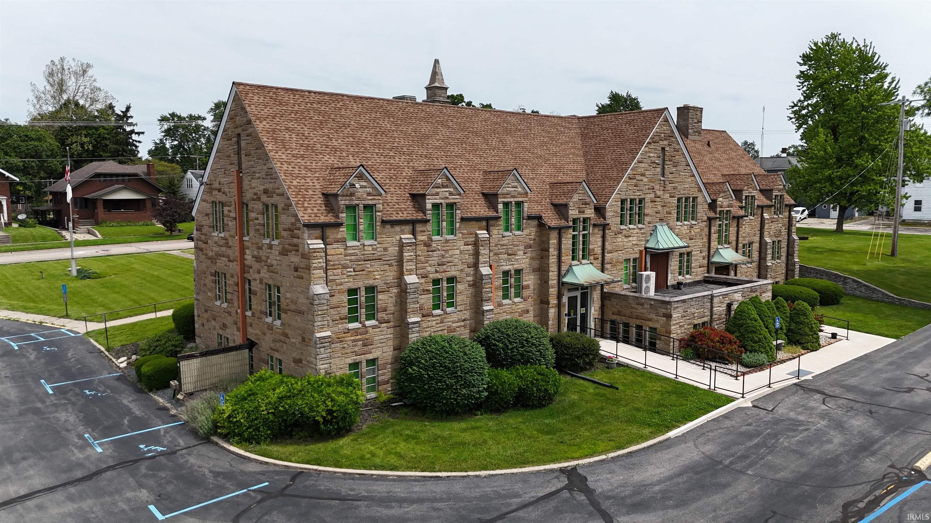 832 E Center Street Warsaw IN 46580