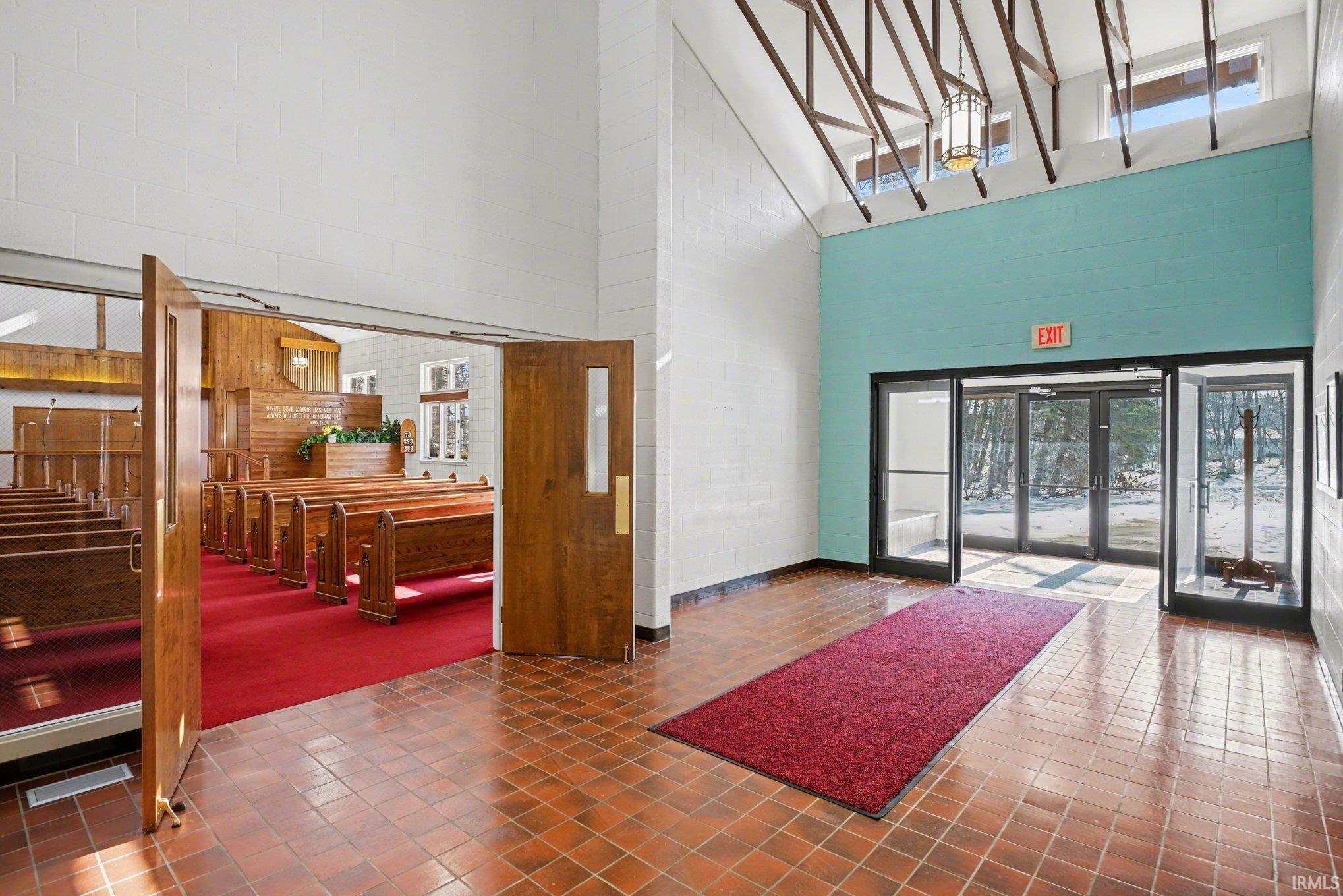 2913 E Bristol Street Street Elkhart IN 46514