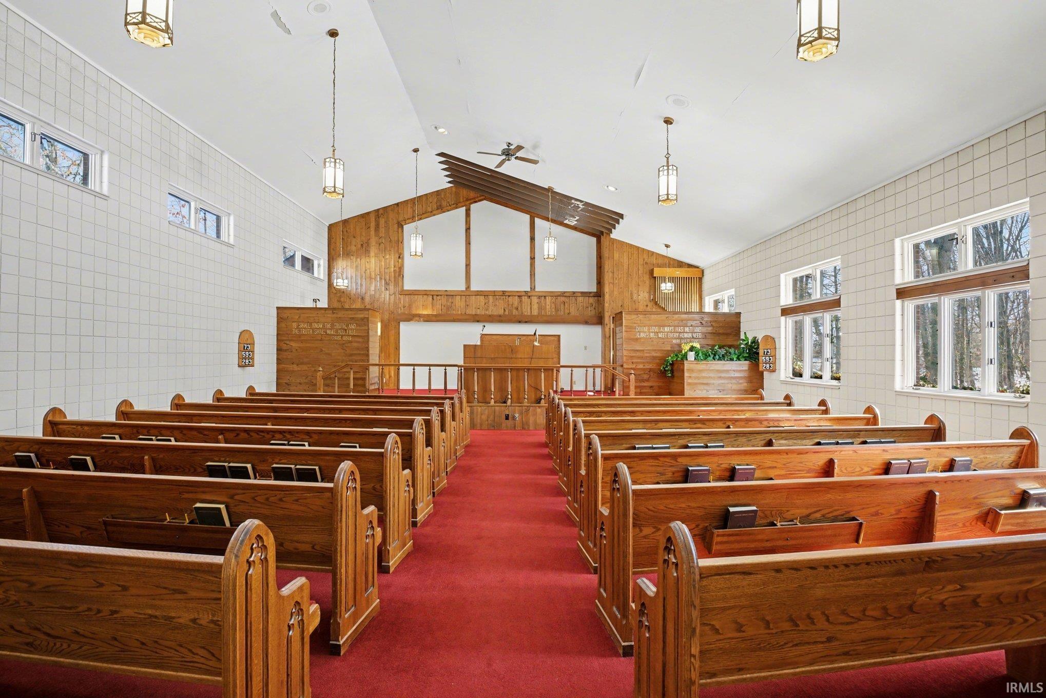 2913 E Bristol Street Street Elkhart IN 46514