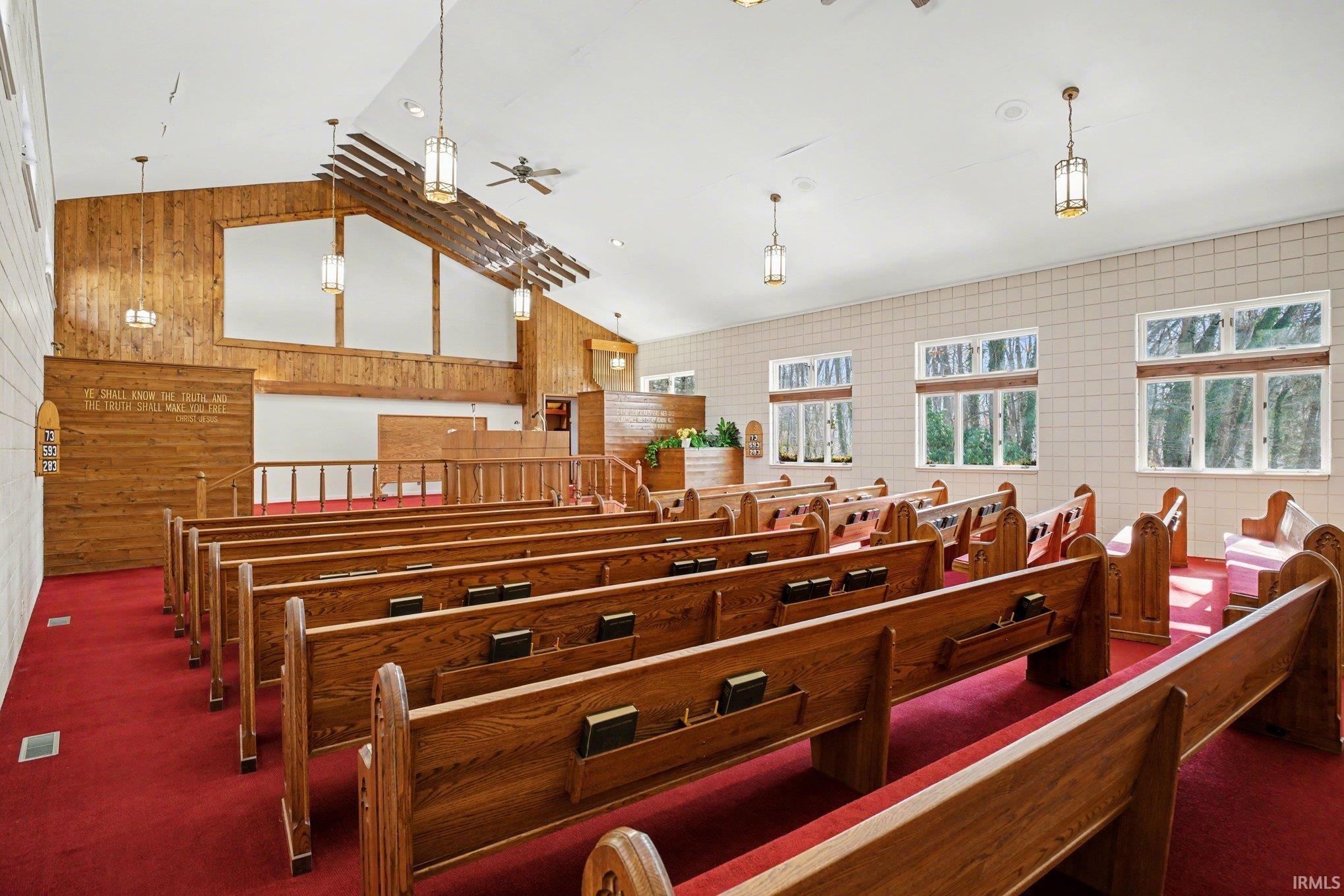 2913 E Bristol Street Street Elkhart IN 46514