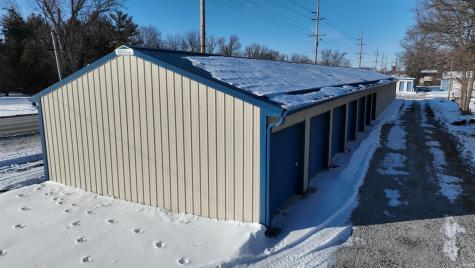 104 N Us Highway 421 Medaryville IN 47957