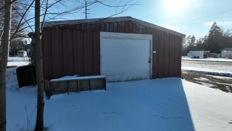 104 N Us Highway 421 Medaryville IN 47957