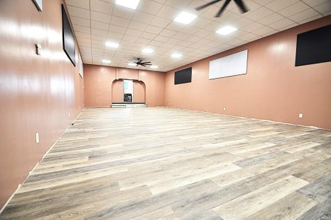 714 Roosevelt Road Walkerton IN 46574