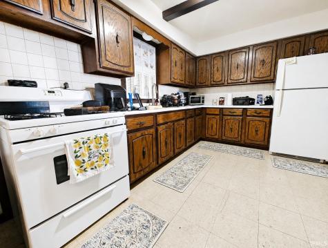 15 N Main Street Knox IN 46534