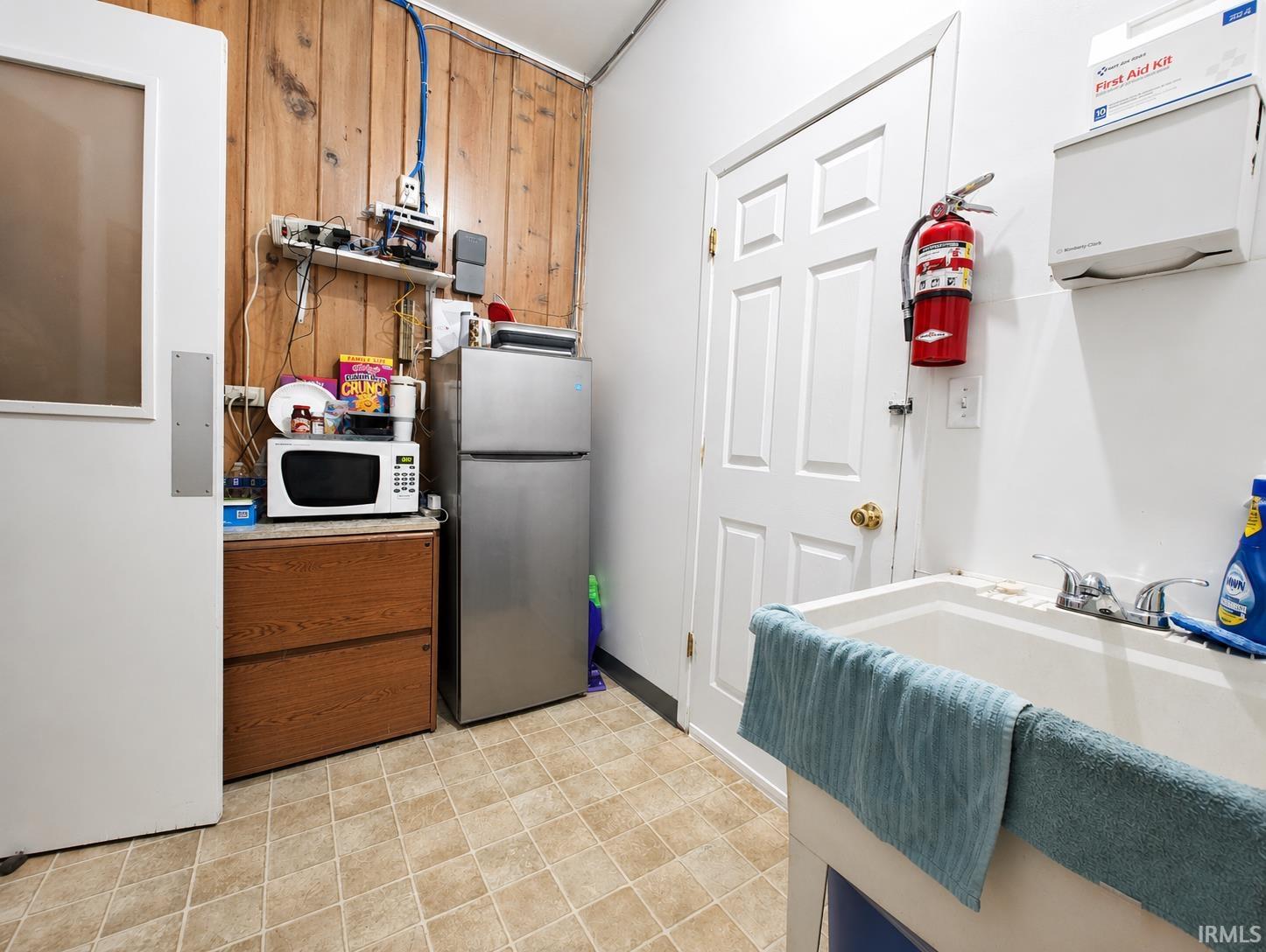 15 N Main Street Knox IN 46534