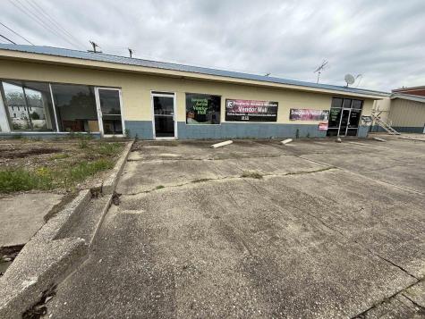 109 S Sixth Street Petersburg IN 47567