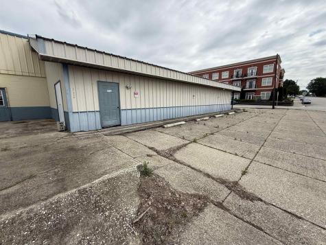 109 S Sixth Street Petersburg IN 47567