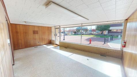 116 Constitution Plaza Monticello IN 47960
