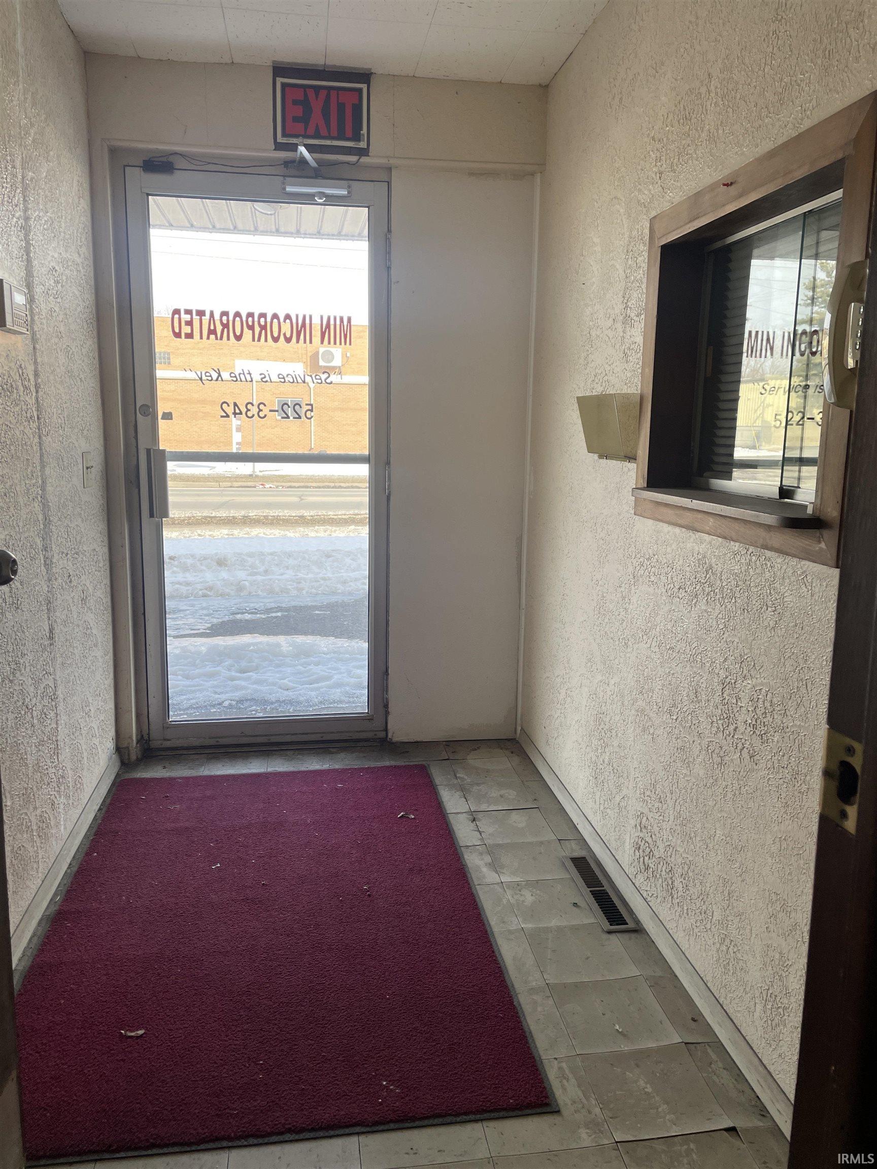 1727 W Lusher Street Elkhart IN 46517