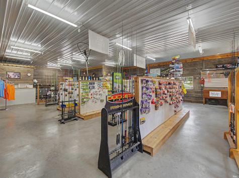 711 N Seventh Street Petersburg IN 47567