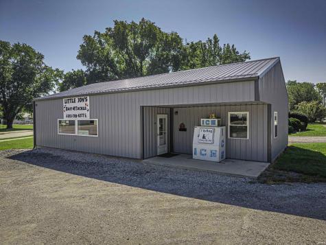 711 N Seventh Street Petersburg IN 47567