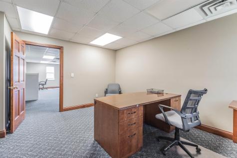 2610 S Green River Road Evansville IN 47715