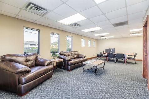 2610 S Green River Road Evansville IN 47715