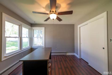 102 N Park Drive Columbia City IN 46725