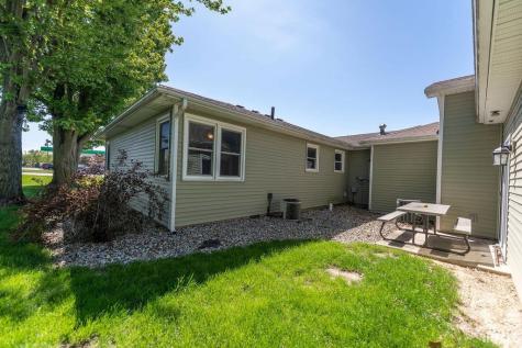 102 N Park Drive Columbia City IN 46725