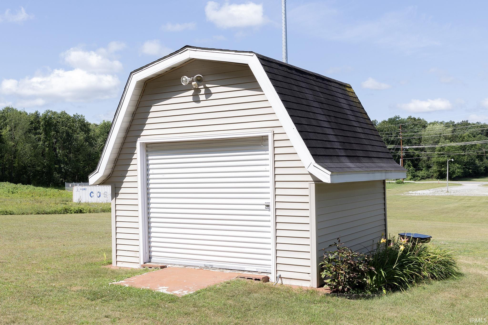 11020 County Road 4 Middlebury IN 46540