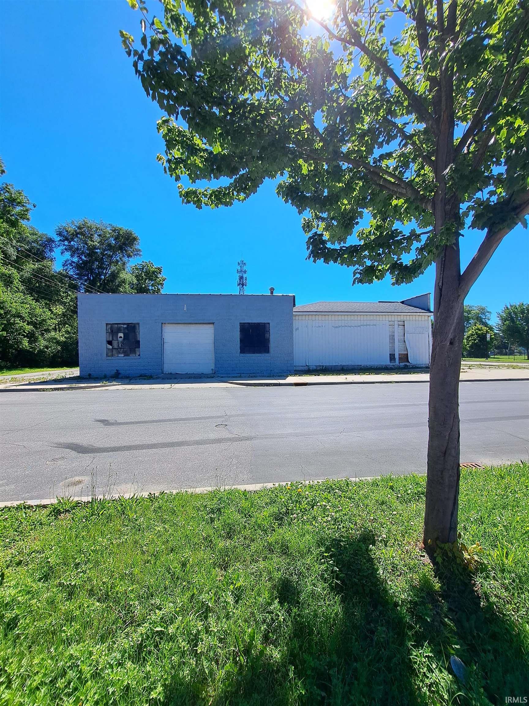 3217 W Western Avenue South Bend IN 46619